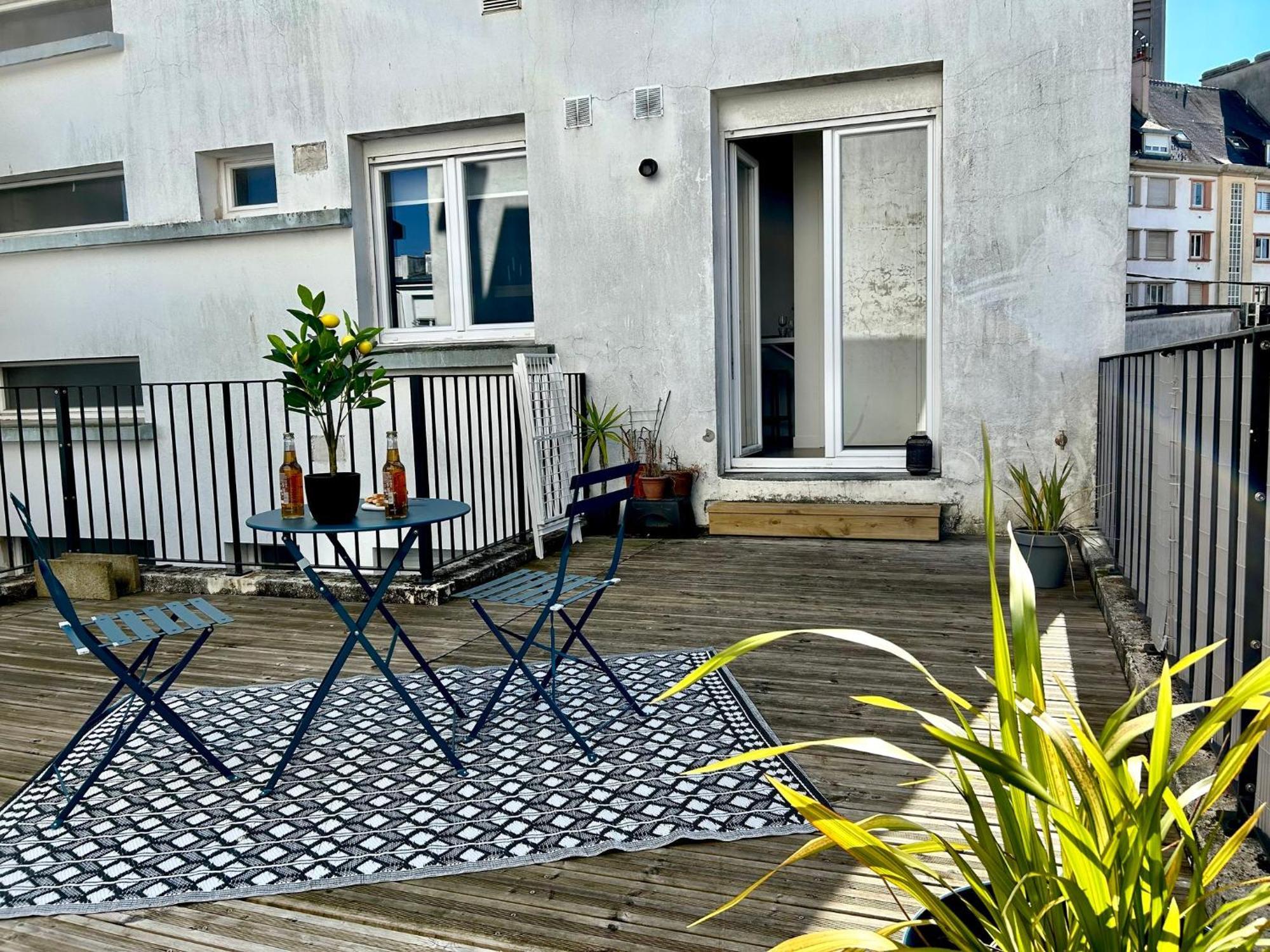 O Studio Terrasse - Centre Ville De Lorient - Gare Экстерьер фото